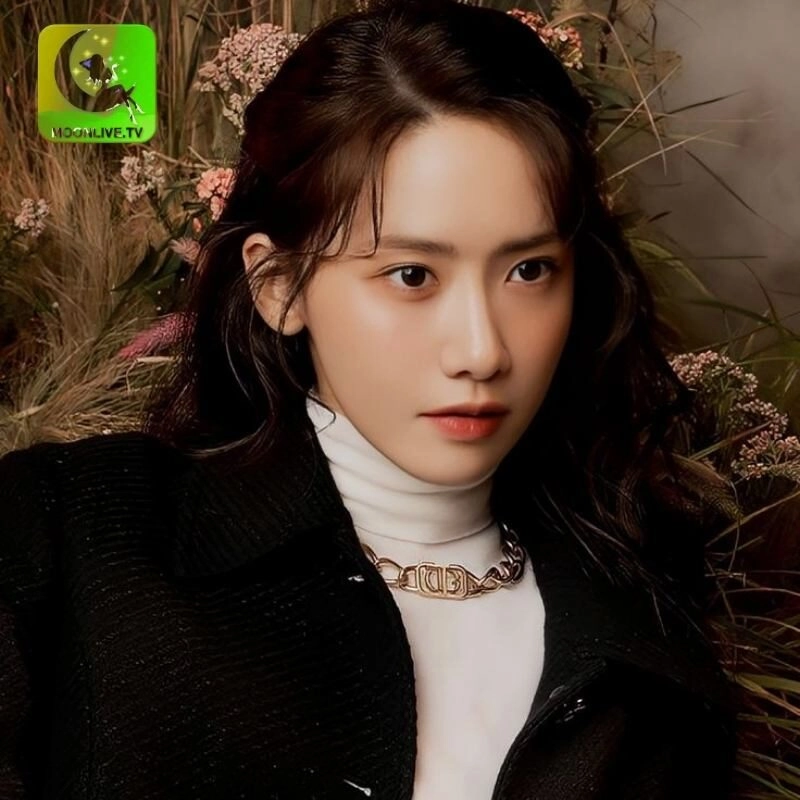 Yoona – Biểu tượng của sự tinh tế và tài năng.